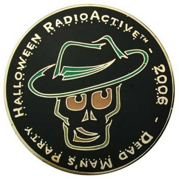 Arizona 2006 Halloween RadioActive Glow in the Dark Skull Geocoin Challenge Coin - Picture 1 of 2